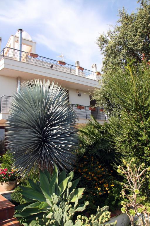 B&B Villa Il Sughero Monopoli Buitenkant foto