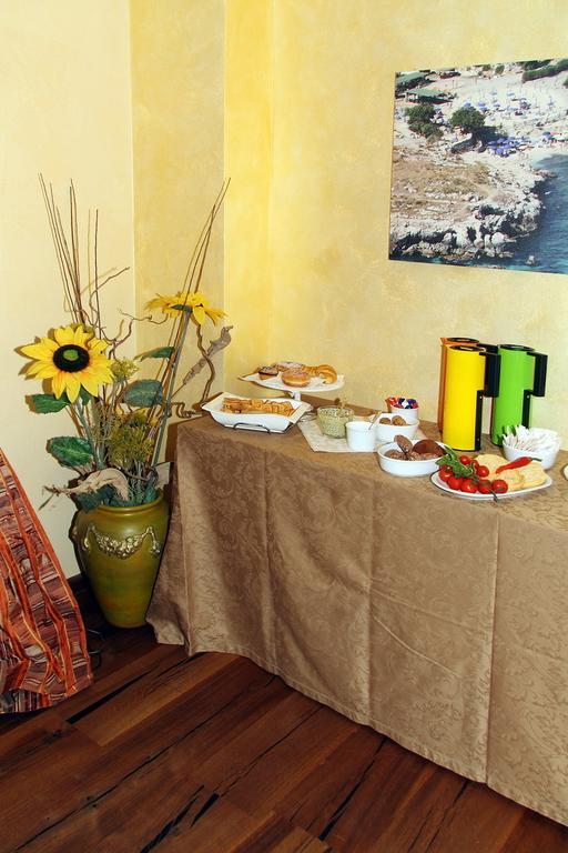 B&B Villa Il Sughero Monopoli Buitenkant foto